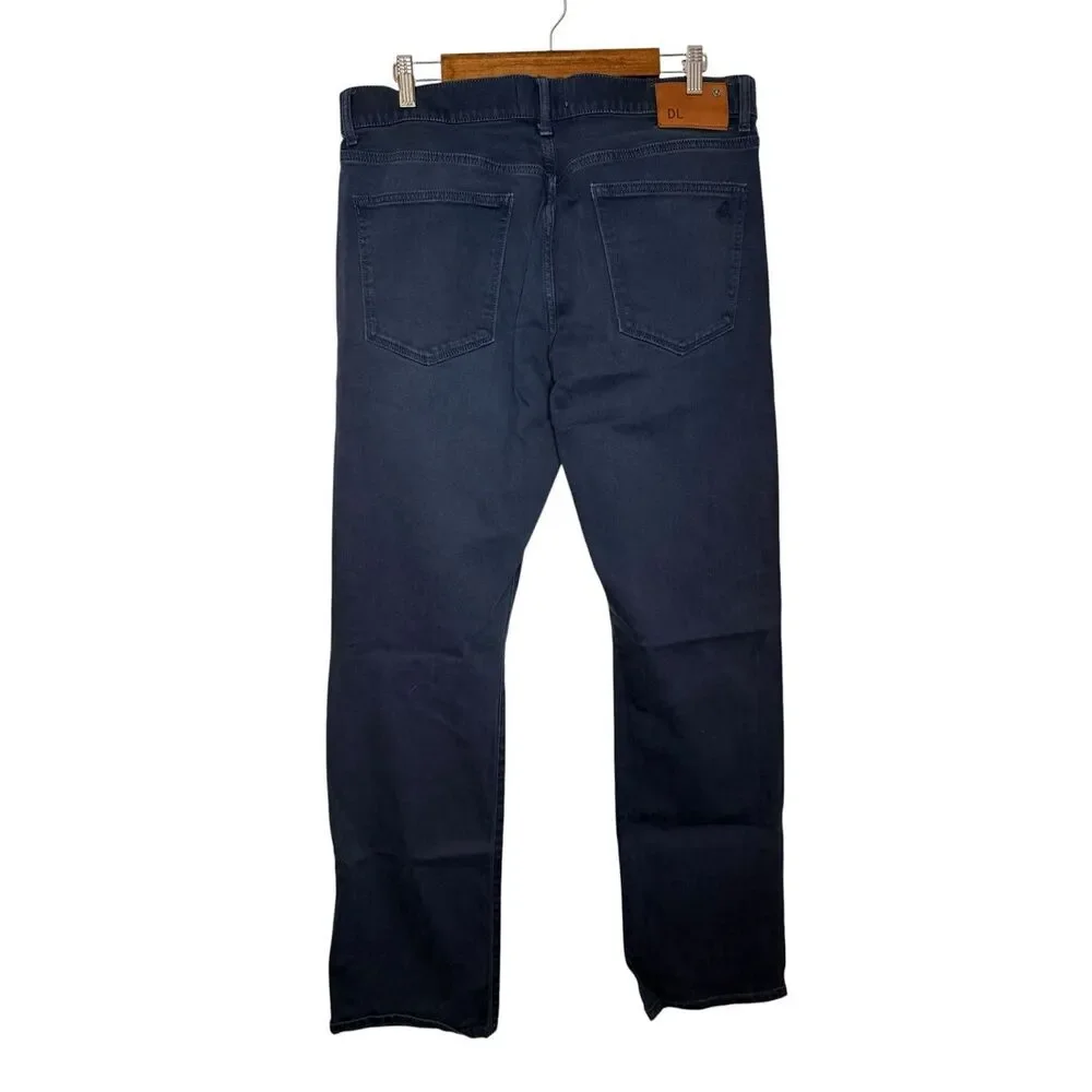 DL1961 Vince Casual Straight‎ Leg Jeans in Ditmar Size 36